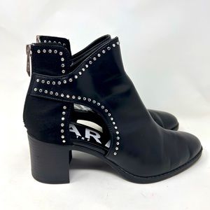 Zara Trafaluc Women's Black Ankle Boots Booties Leather Studs EU 38 US 7.5